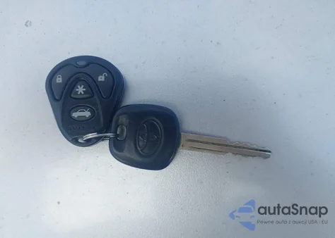 2005 Toyota Corolla Ce z USA, uszkodzony, nr VIN JTDBR32E650057187